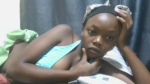 sexy_banny21 online show from 02-10-26, 04:38