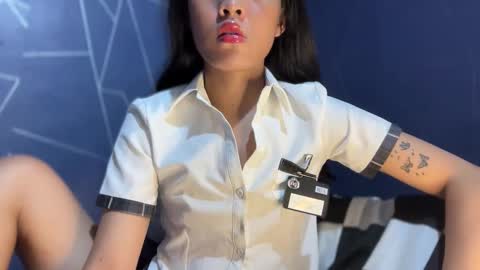 Snapshot of sexy_betany chatting on 02-11-26, 02:05 TANY online show from 02-11-26, 02:05