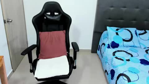 Snapshot of sexy_blackman chatting on 03-06-25, 06:16 sexy blackman online show from 03-06-25, 06:16