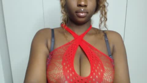 Snapshot of sexy_blaq123 chatting on 07-30-26, 01:32 sexyblaq online show from 07-30-26, 01:32
