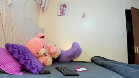 Celena Selena online show from 12-05-25, 11:19