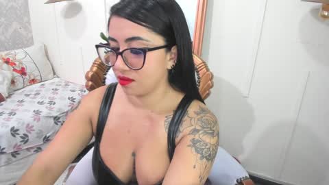 Snapshot of sexy_cristall chatting on 12-09-24, 11:13  C R I S T A L  online show from 12-09-24, 11:13