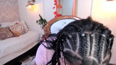 Snapshot of sexy_cristall chatting on 12-31-24, 03:23  C R I S T A L  online show from 12-31-24, 03:23