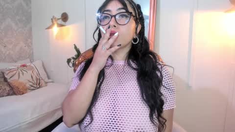 Snapshot of sexy_cristall chatting on 12-31-24, 09:31  C R I S T A L  online show from 12-31-24, 09:31
