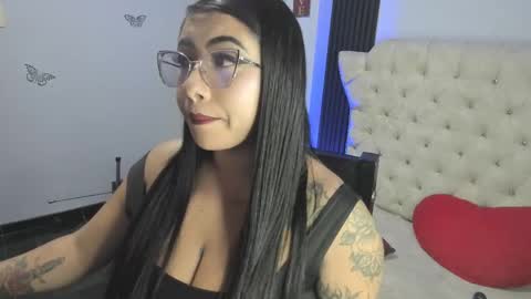 Snapshot of sexy_cristall chatting on 09-21-25, 02:02  C R I S T A L  online show from 09-21-25, 02:02