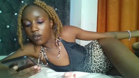 sexy_ebony_nica online show from 01-31-25, 03:00