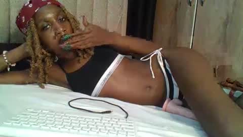 sexy_ebony_nica online show from 02-11-25, 02:13