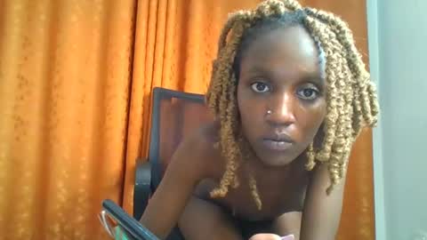 sexy_ebony_nica online show from 02-15-25, 09:37