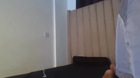 sexy_ebony_nica online show from 10-17-25, 09:12