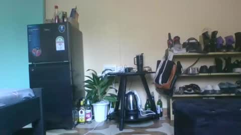 Trina online show from 09-28-25, 09:25