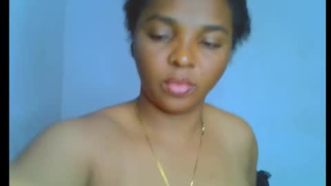 Snapshot of sexy_ebonygirl_ chatting on 09-24-25, 07:17 Clara online show from 09-24-25, 07:17