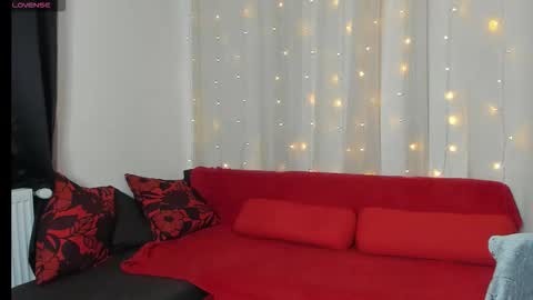 Snapshot of sexy_emeli chatting on 10-24-25, 09:55 MY ONLYFANS page is back - online show from 10-24-25, 09:55