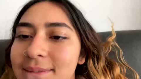 Snapshot of sexy_foxx_ chatting on 12-16-24, 05:33 Antonella online show from 12-16-24, 05:33