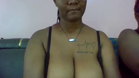 Snapshot of sexy_helle chatting on 12-05-25, 01:52 sexy_helle online show from 12-05-25, 01:52