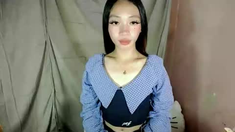 Snapshot of sexy_jeann chatting on 12-16-25, 07:46 Shane online show from 12-16-25, 07:46