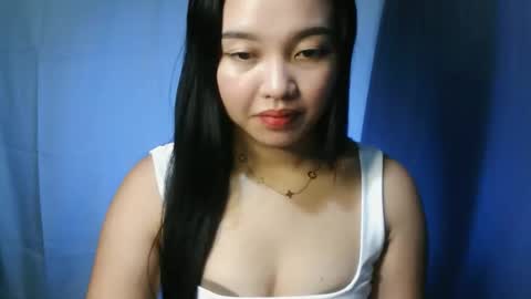 sexy_kella1 online show from 12-05-25, 11:41