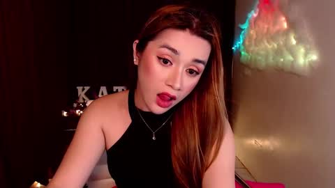 Snapshot of sexy_kitty699 chatting on 10-30-25, 04:03 Kathy online show from 10-30-25, 04:03