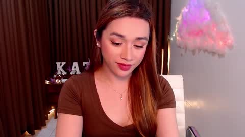 Snapshot of sexy_kitty699 chatting on 10-31-25, 02:34 Kathy online show from 10-31-25, 02:34