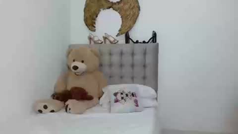 Celeste online show from 09-19-25, 01:29