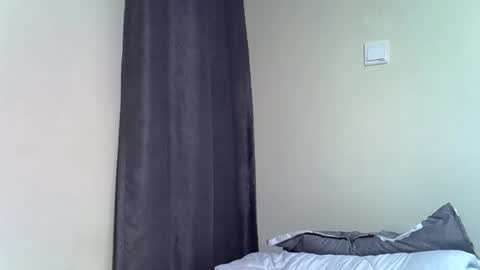 Snapshot of sexy_linda022 chatting on 06-08-26, 01:28 Linda online show from 06-08-26, 01:28