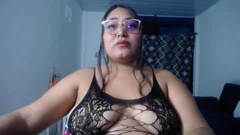 SIRENA LOVE online show from 11-27-25, 06:04