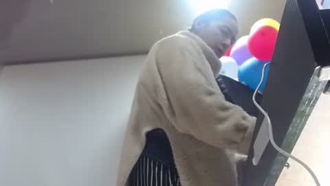 MARIPOSA online show from 10-25-25, 12:02