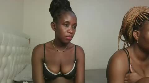 maya online show from 11-18-25, 09:03