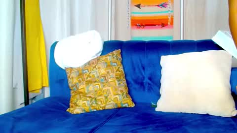 minah online show from 11-26-25, 08:43