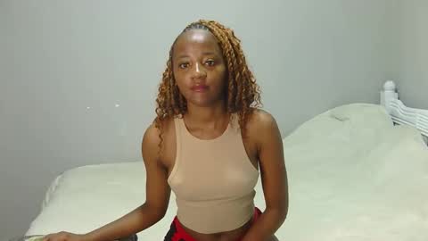 Snapshot of sexy_moh1 chatting on 09-17-25, 02:24 sexy_moh1 online show from 09-17-25, 02:24