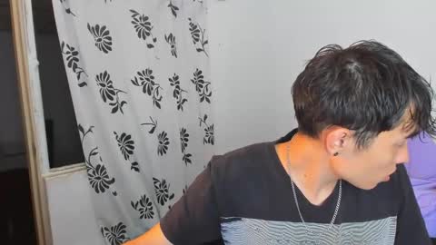 Snapshot of sexy_molly09 chatting on 12-22-25, 02:08 sexy_molly09 online show from 12-22-25, 02:08