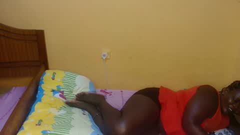 lina online show from 01-10-26, 07:59