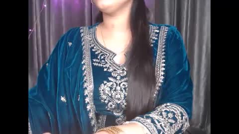 myra online show from 02-12-25, 12:55