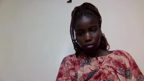 sexy_petittie online show from 09-12-25, 09:37