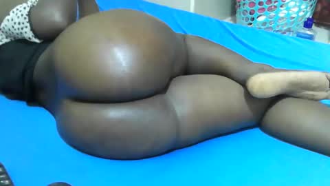 Sexy Quincy online show from 12-20-24, 04:14