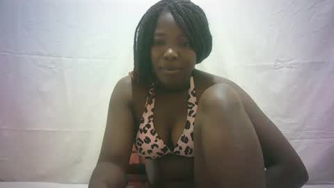 sexy_sandrah online show from 03-10-25, 06:45