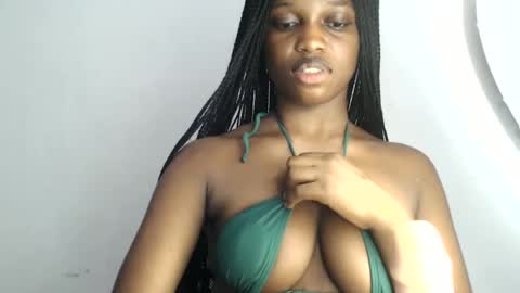 naomi online show from 01-11-25, 01:01