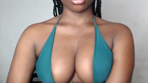 naomi online show from 10-19-25, 11:11