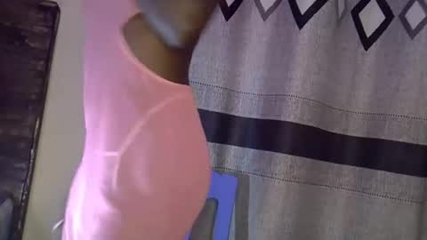 Snapshot of sexyafricanprincess25 chatting on 01-09-26, 11:50 Rita online show from 01-09-26, 11:50