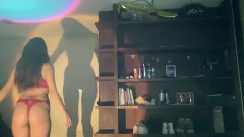 Alice Skay online show from 09-29-25, 03:55