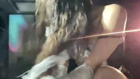 Alice Skay online show from 11-07-25, 10:54