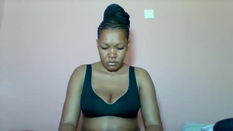 sexyapple2002 online show from 09-23-25, 07:11