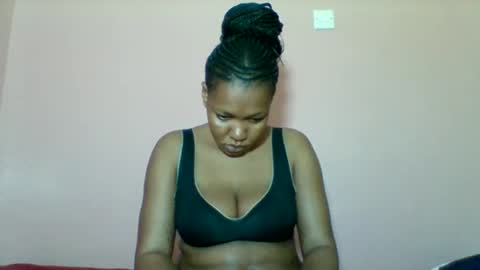 sexyapple2002 online show from 10-05-25, 10:46