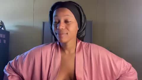 sexyasszeeee online show from 10-03-25, 09:17