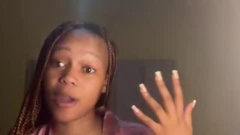 sexyasszeeee online show from 10-17-25, 08:55