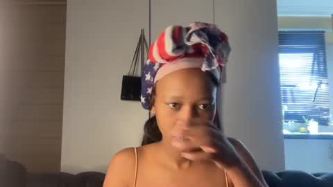 sexyasszeeee online show from 03-16-26, 08:51