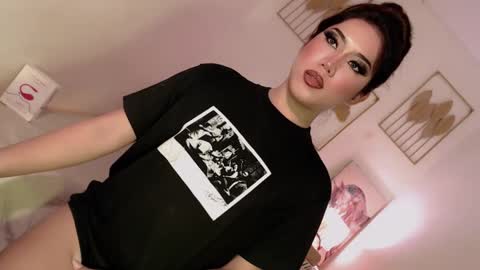 Lexie online show from 02-06-25, 02:15