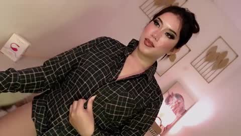 Lexie online show from 02-06-25, 05:19