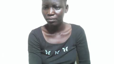 Snapshot of sexyblackg chatting on 01-05-25, 11:48 Sexyblackg online show from 01-05-25, 11:48