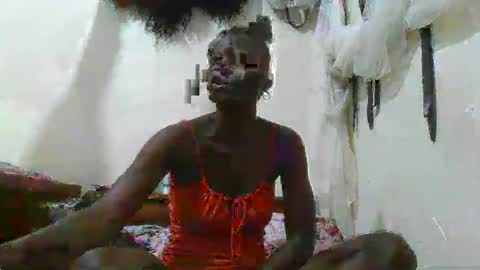 Snapshot of sexyblackg chatting on 02-08-25, 05:08 Sexyblackg online show from 02-08-25, 05:08