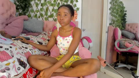 sofia online show from 01-27-25, 08:29